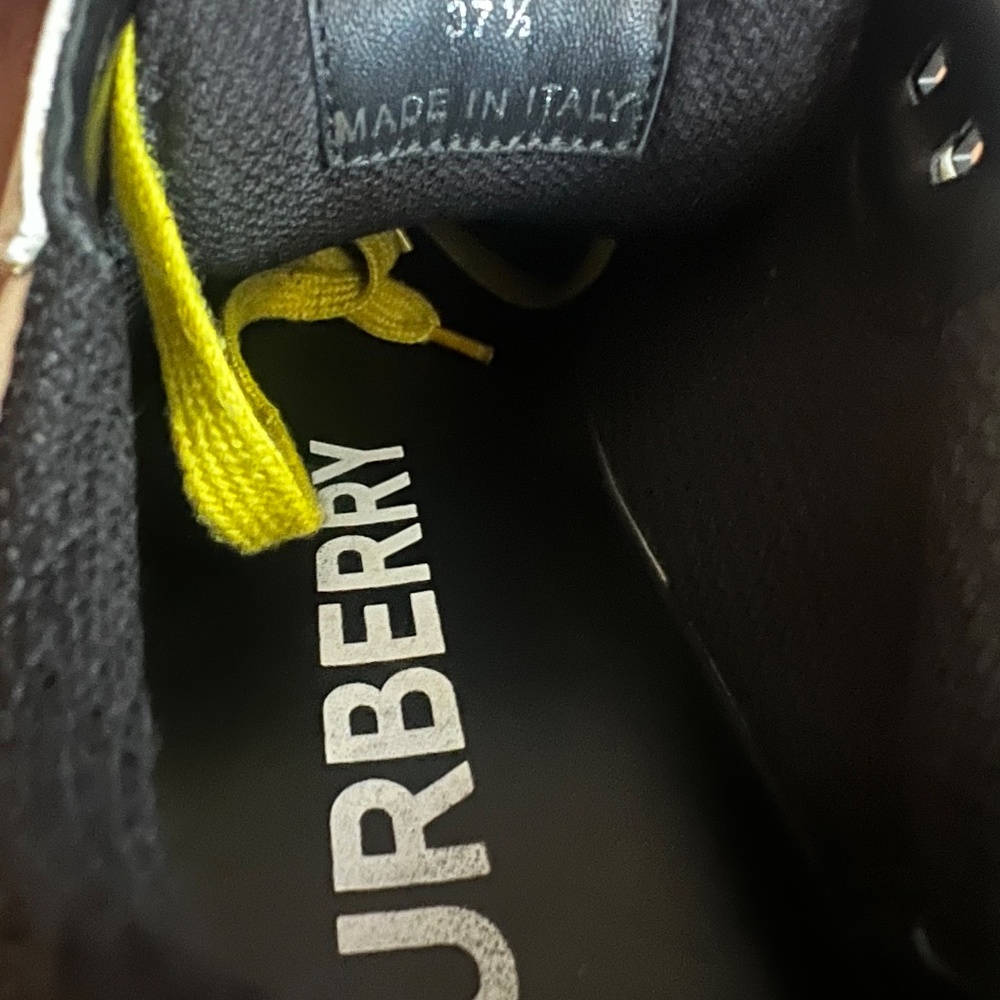 Burberry Ramsey Sneaker - Picture 7 of 12